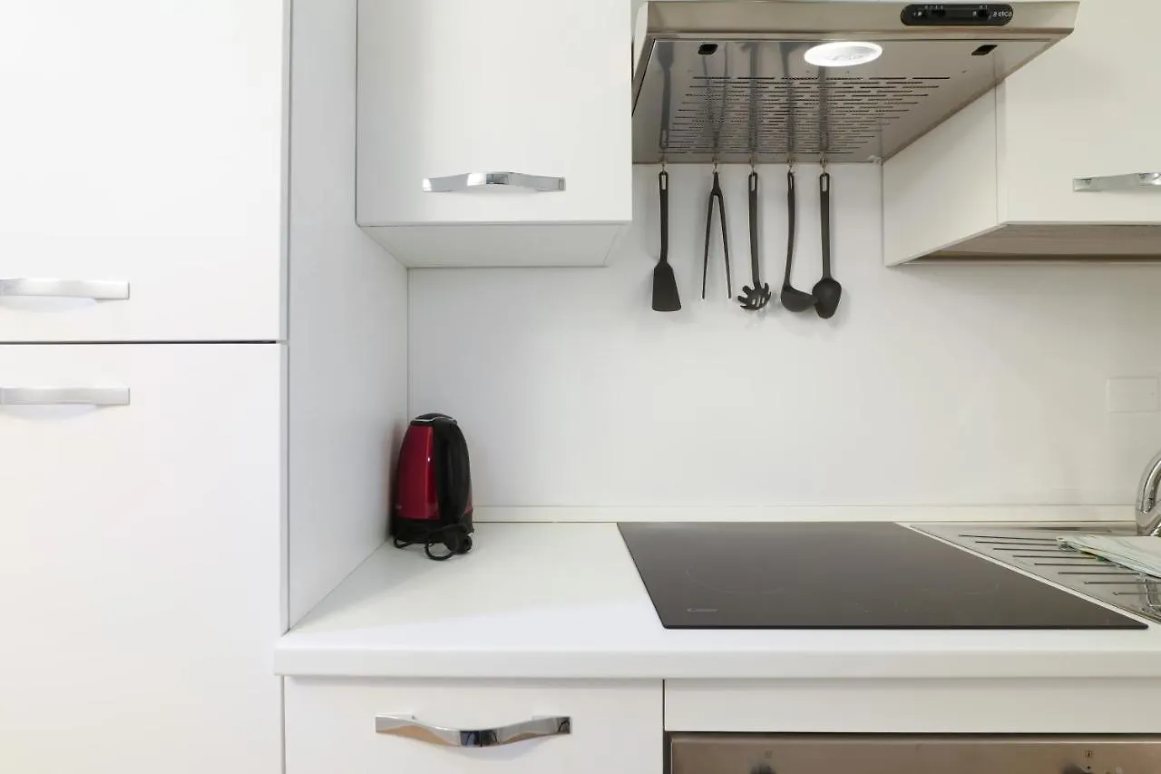 Primopiano - Aragona Flats Apartment Milan 0*,  Italy