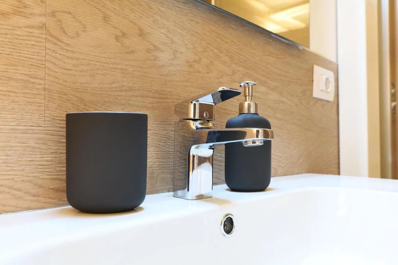 Primopiano - Aragona Flats Apartment Milan Italy