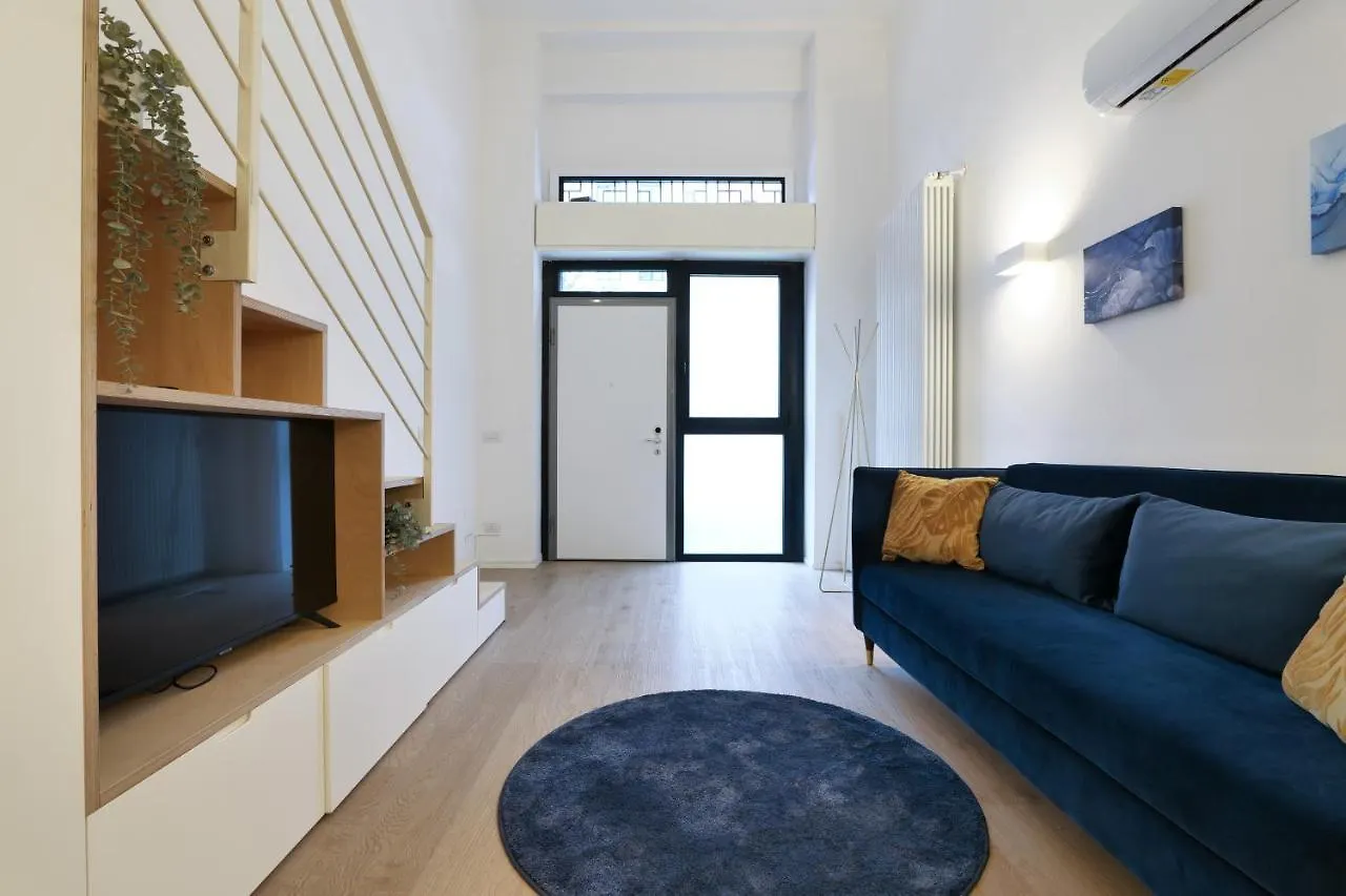 Primopiano - Aragona Flats Apartment Milan 0*,  Italy