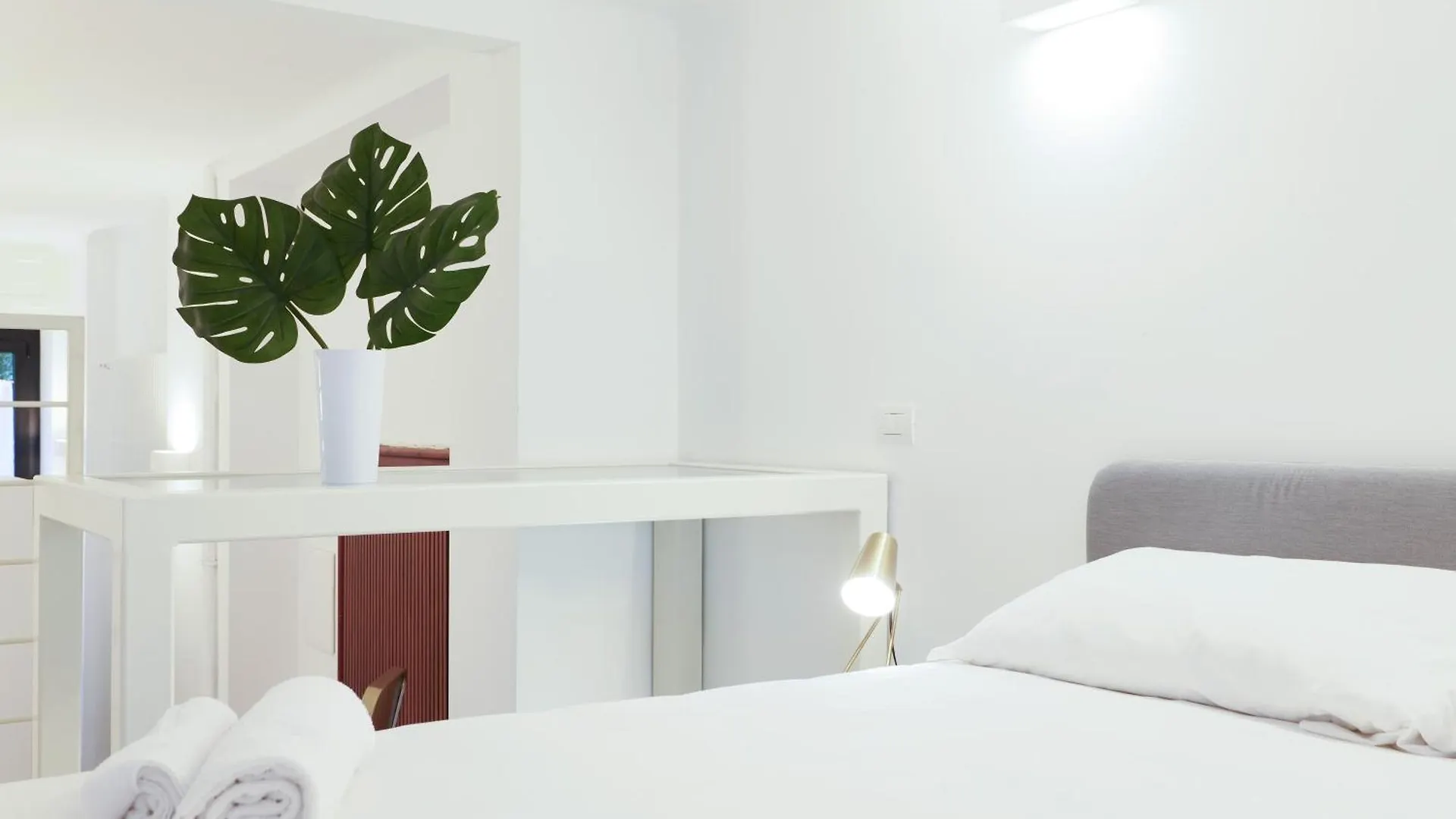 Primopiano - Aragona Flats Apartment Milan 0*,